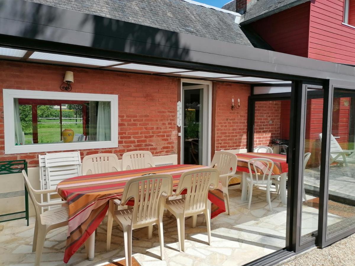 Maison De Campagne Lumineuse Spacieuse Dans Impasse Au Calme A Proximite D'Un Chateau Deux Verandas Grand Jardin Cabane Pour Velos, Pres Port En Bessin Et Bayeux, Proche Plages Du Debarquement Commes Bagian luar foto