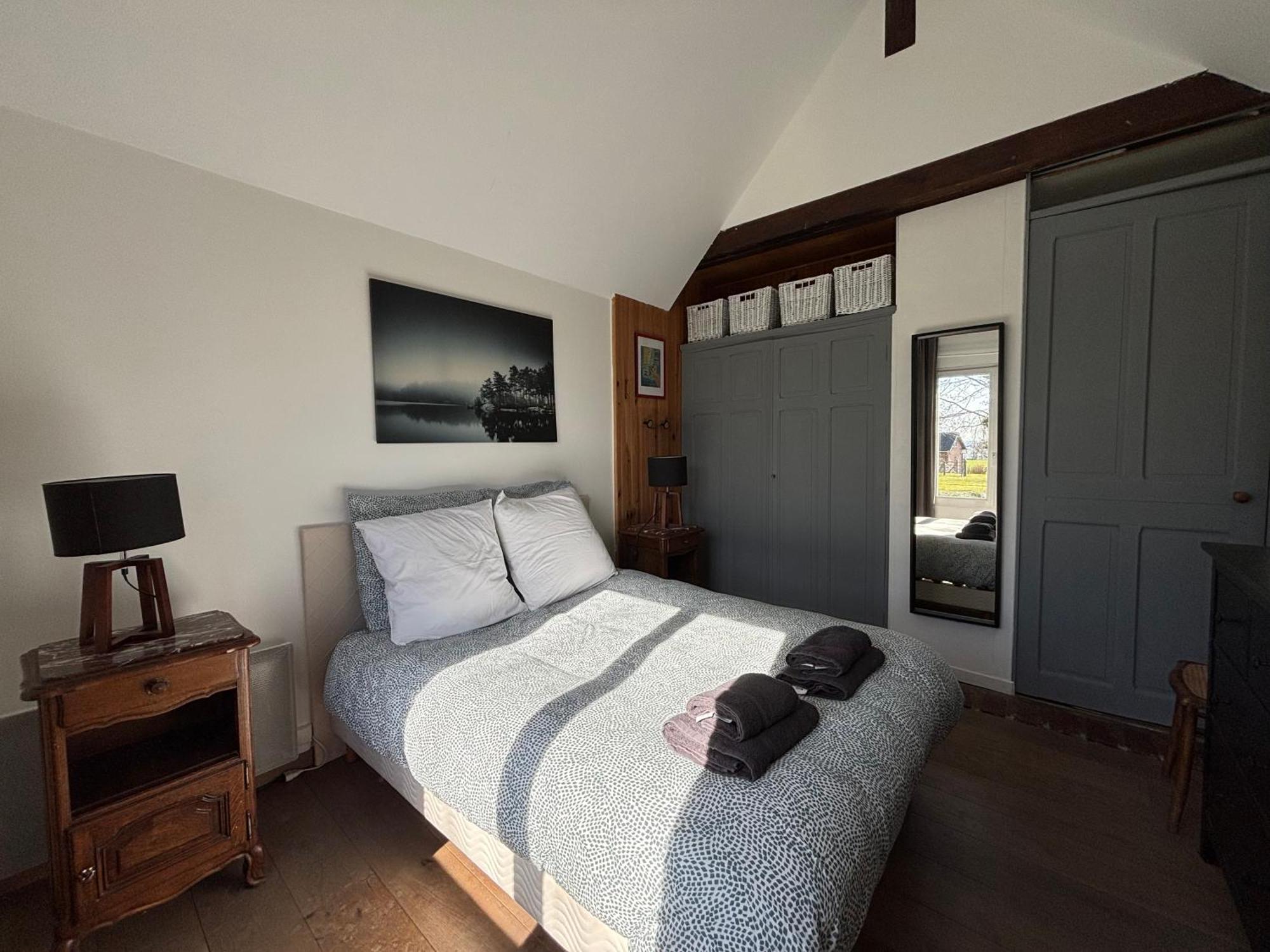 Maison De Campagne Lumineuse Spacieuse Dans Impasse Au Calme A Proximite D'Un Chateau Deux Verandas Grand Jardin Cabane Pour Velos, Pres Port En Bessin Et Bayeux, Proche Plages Du Debarquement Commes Bagian luar foto